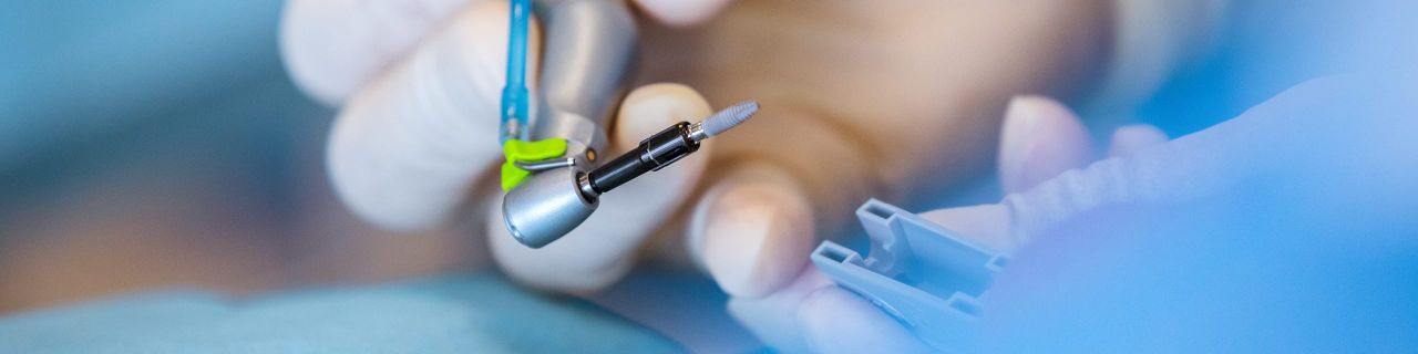 Moderne Implantate - Zahnimplantate Attendorn