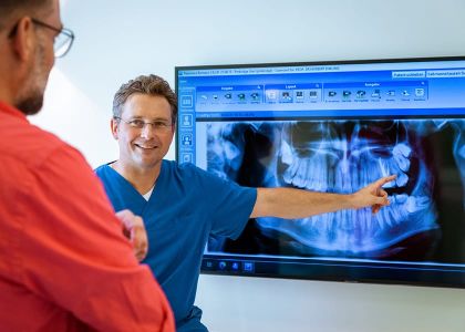 Hochwertiger Zahnersatz - Zahnimplantate Kreuztal